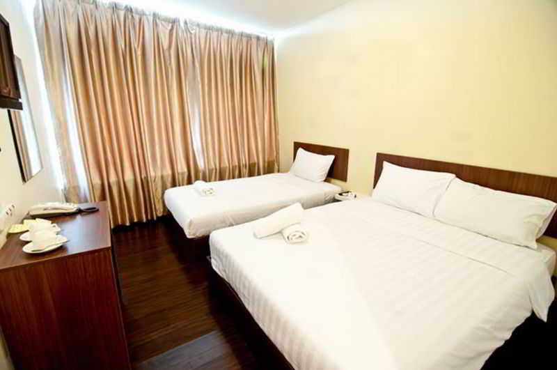 101 Lake View Hotel Puchong Buitenkant foto